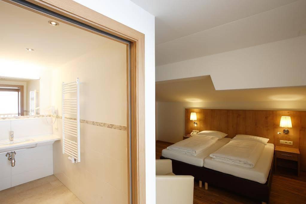 Familien & Wohlfuhlhotel Johanneshof Saalbach-Hinterglemm Exterior photo
